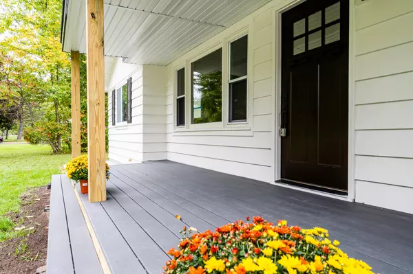 Coloma, MI 49038,7406 Little Paw Paw Lake Road