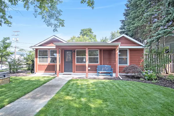 801 Waverly Avenue, Grand Haven, MI 49417