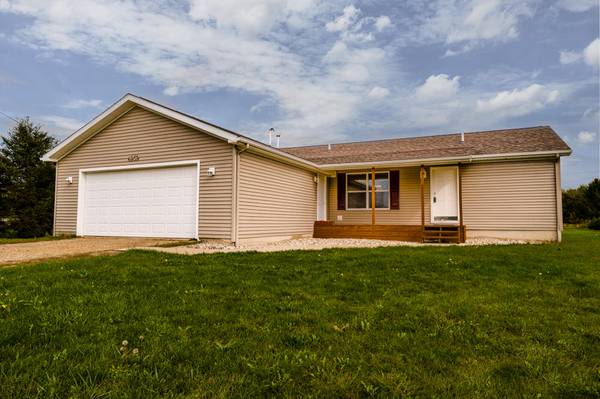 4959 Bundy Road, Coloma, MI 49038