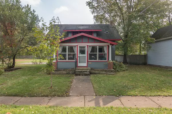 527 Hamilton Avenue, Bangor, MI 49013