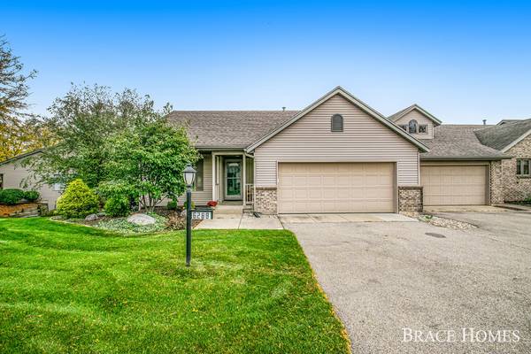 6288 Springmont Drive, Hudsonville, MI 49426