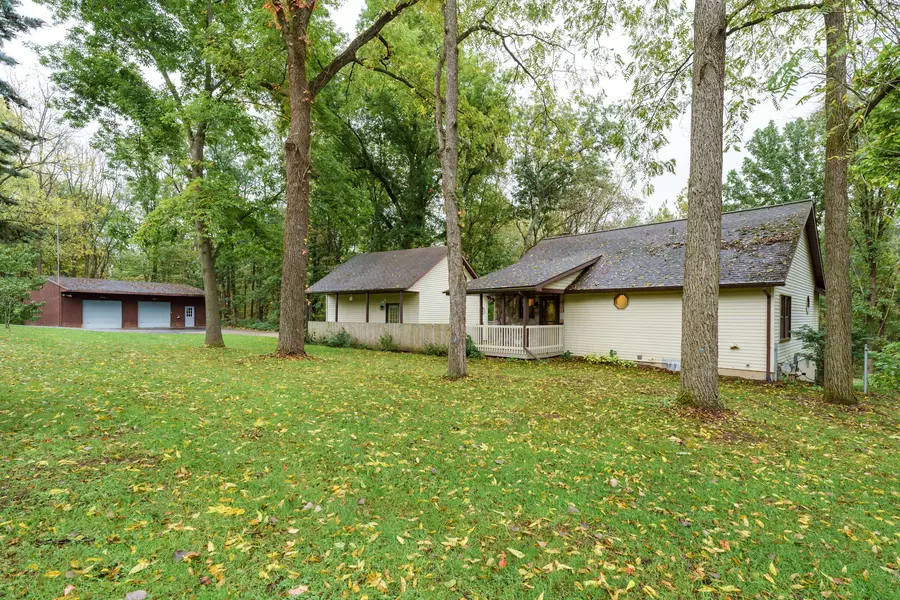 15098 E Augusta Drive, Augusta, MI 49012