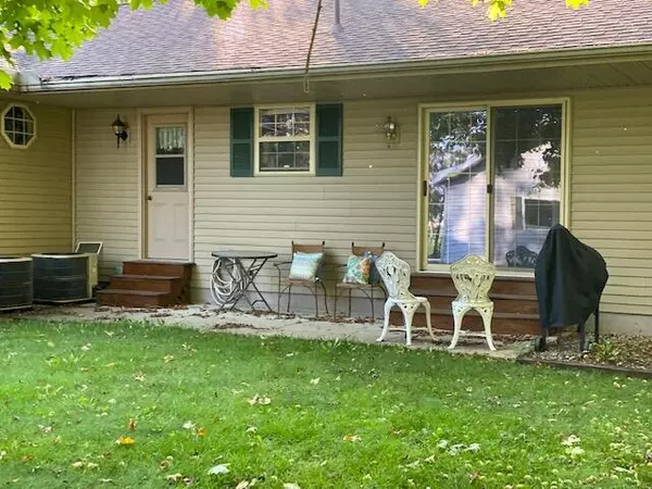 Sturgis, MI 49091,68987 Farwell Avenue