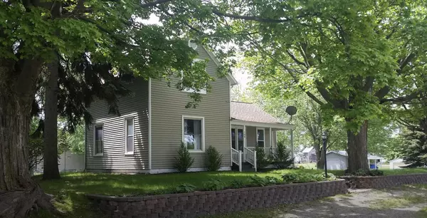 704 2nd Street, Ludington, MI 49431