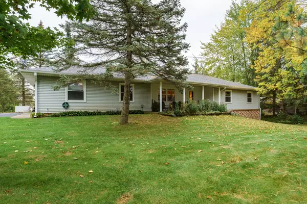 9005 E S Avenue, Scotts, MI 49088