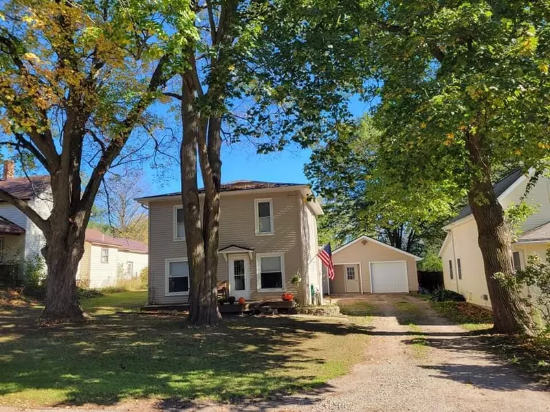 86 1st Street, Stanwood, MI 49346