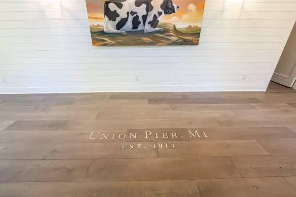 Union Pier, MI 49129,15561 Lakeshore Road