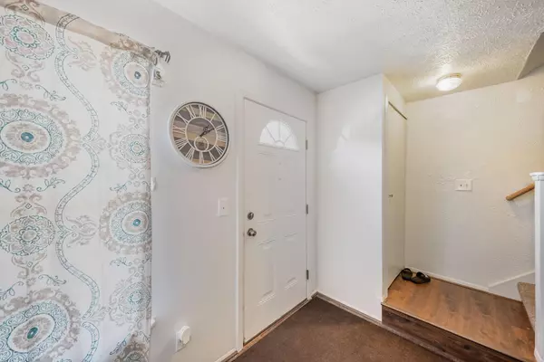 Lansing, MI 48911,1752 Maisonette Drive