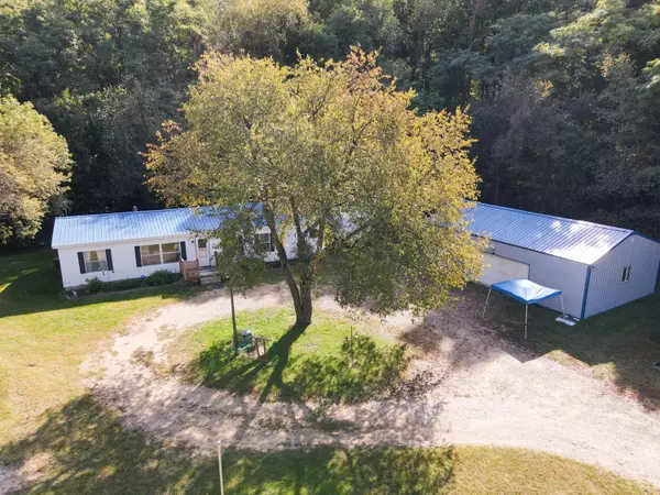 7505 Cedar Creek Road, Delton, MI 49046