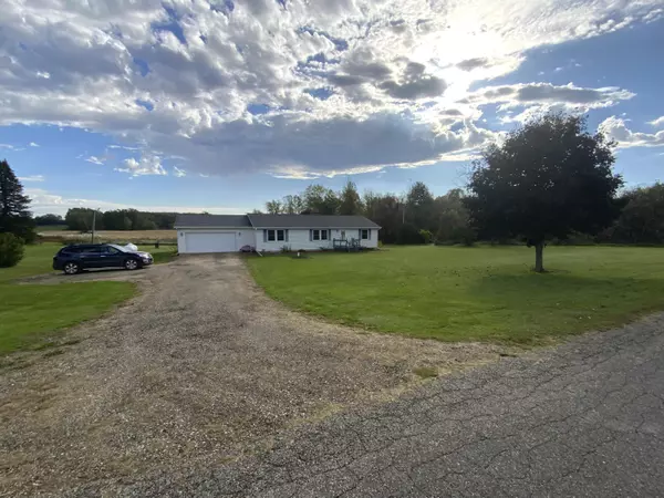 23650 29 1/2 Mile Road, Springport, MI 49284