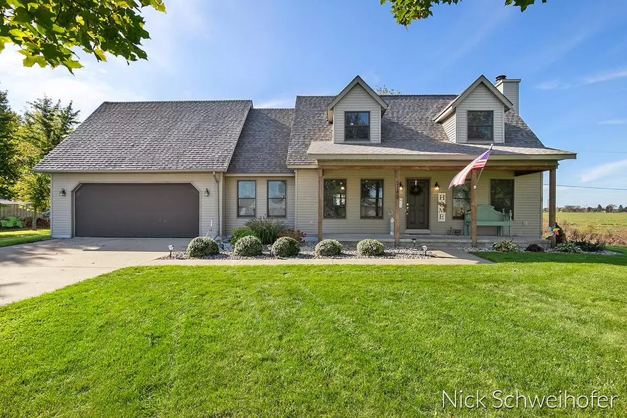 5142 7 Mile Road, Bay City, MI 48706