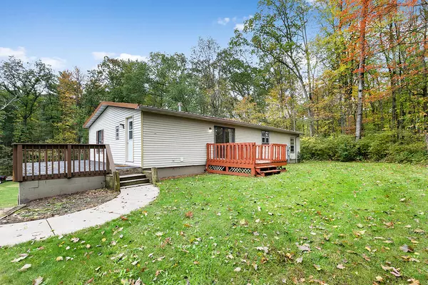 Howard City, MI 49329,8740 Cottonwood Avenue