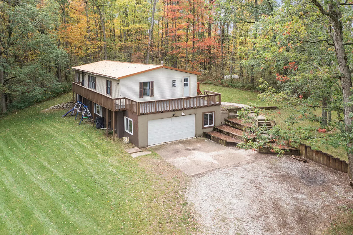 Howard City, MI 49329,8740 Cottonwood Avenue