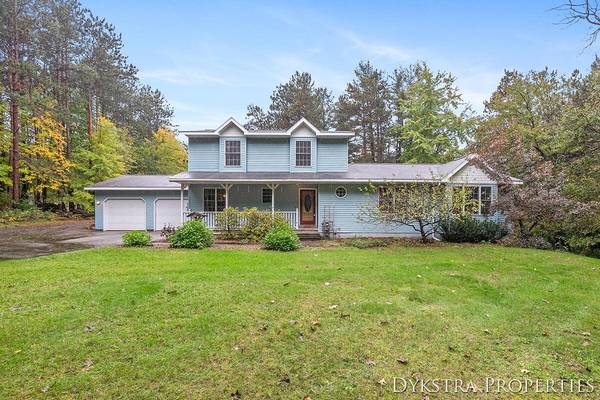 5499 Myers Lake NE Avenue, Belmont, MI 49306