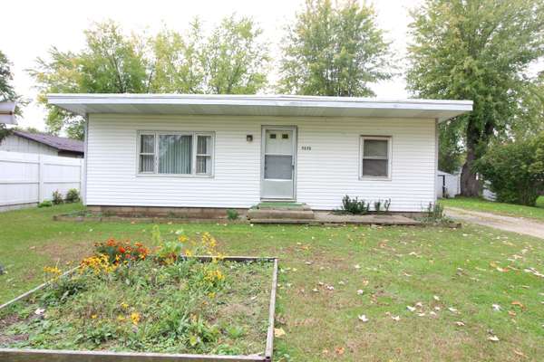 7272 Helen, Coloma, MI 49038