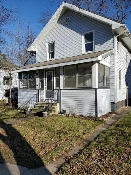 418 N Clark Street, Centreville, MI 49032
