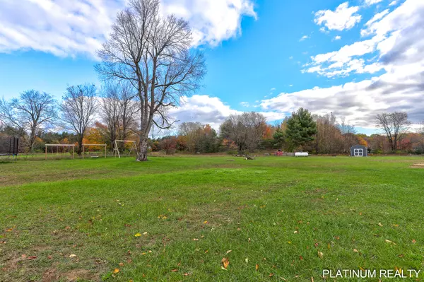 Ravenna, MI 49451,10990 E Laketon Avenue