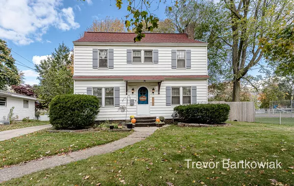 1186 Cornell Road, Roosevelt Park, MI 49441