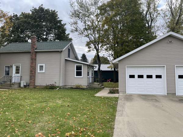 435 Catherine Street, Colon, MI 49040