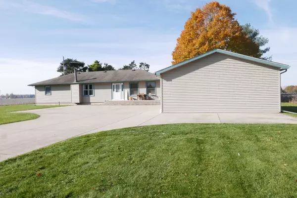 8206 S 29th Street, Scotts, MI 49088