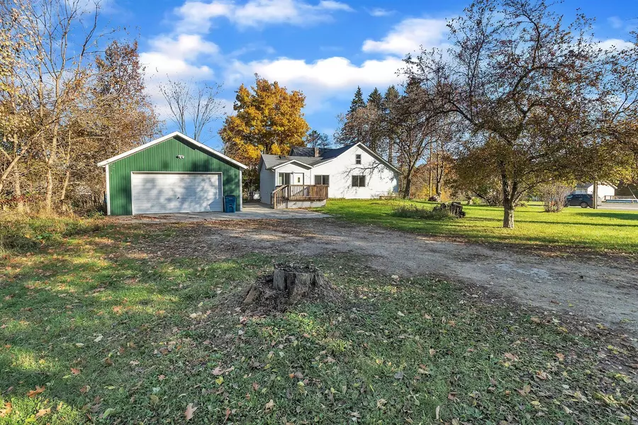 513 N State Street, Gobles, MI 49055