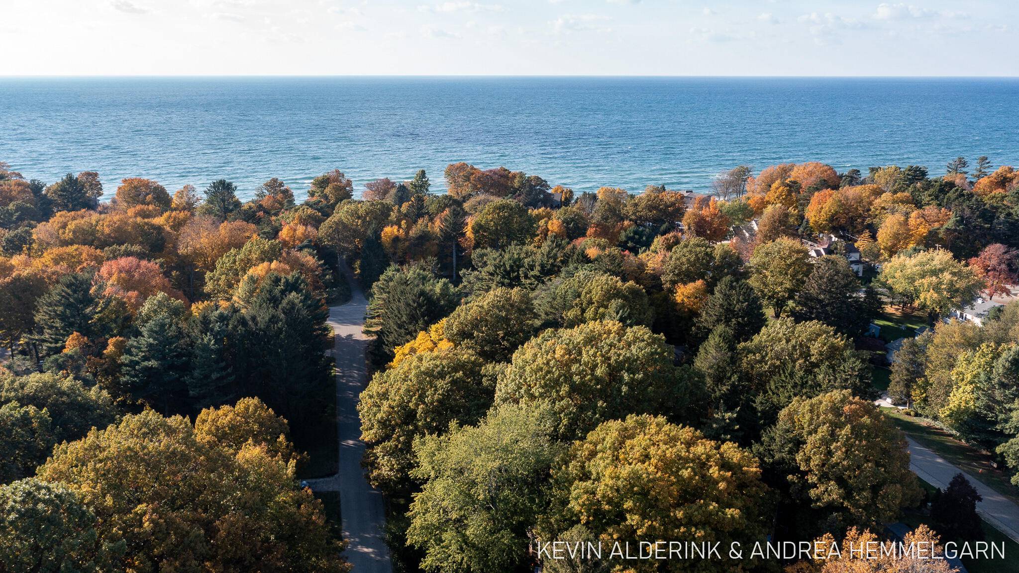 Holland, MI 49424,17143 Lakeview Road