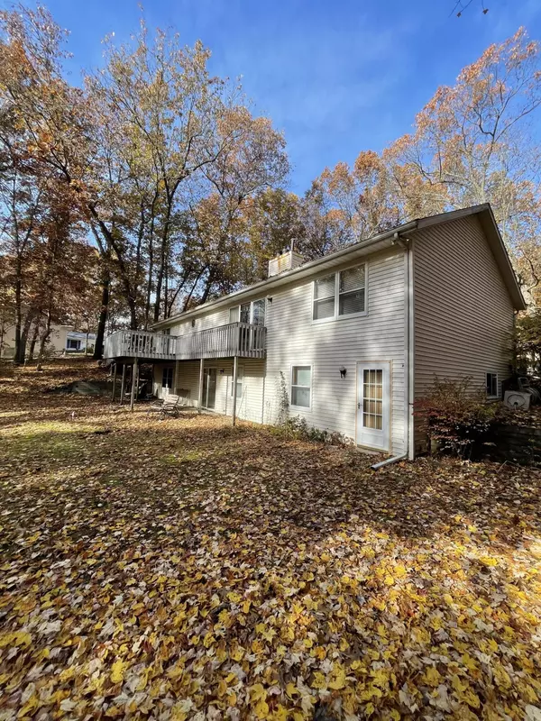 Three Rivers, MI 49093,15609 Shady Lane