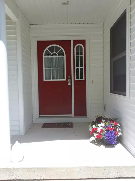 614 East Street #14, Coopersville, MI 49404