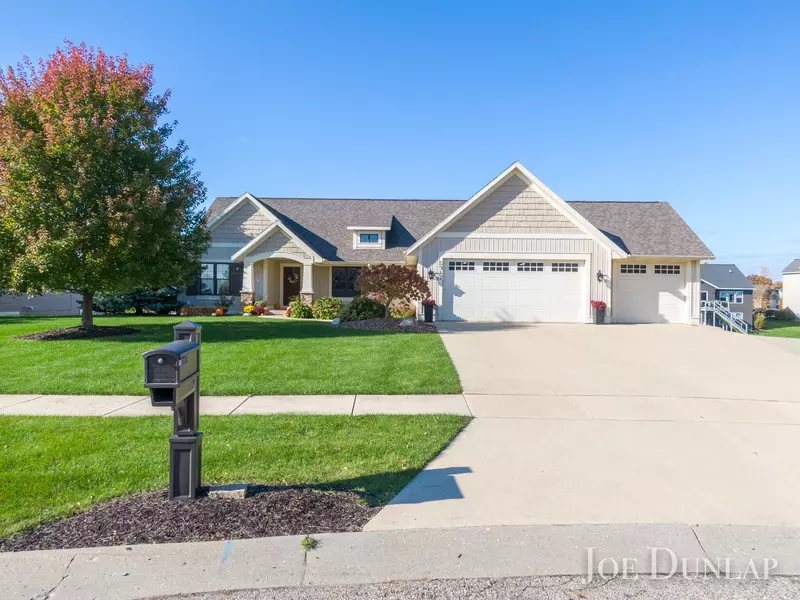 5947 Cory Point Court, Hudsonville, MI 49426