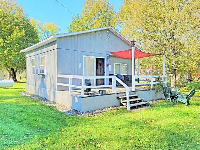 104 Spring Street, Luther, MI 49656