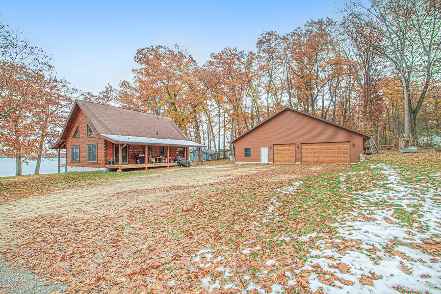 6615 E Sugar Grove Road, Fountain, MI 49410