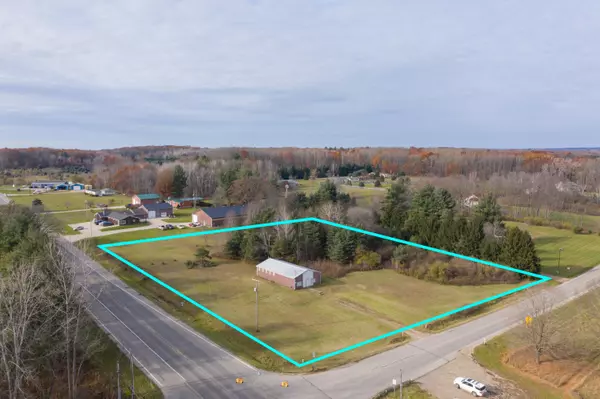 Elwell, MI 48832,8071 N Lumberjack Road