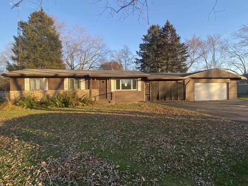 515 Cherry Lane Lane, Decatur, MI 49045