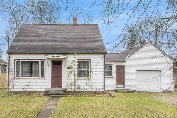 1303 Baker Avenue, Kalamazoo, MI 49048