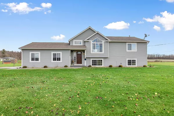 3685 Calkins Court, Wayland, MI 49348