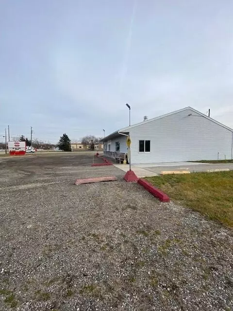 Muskegon, MI 49442,4775 E Apple Avenue