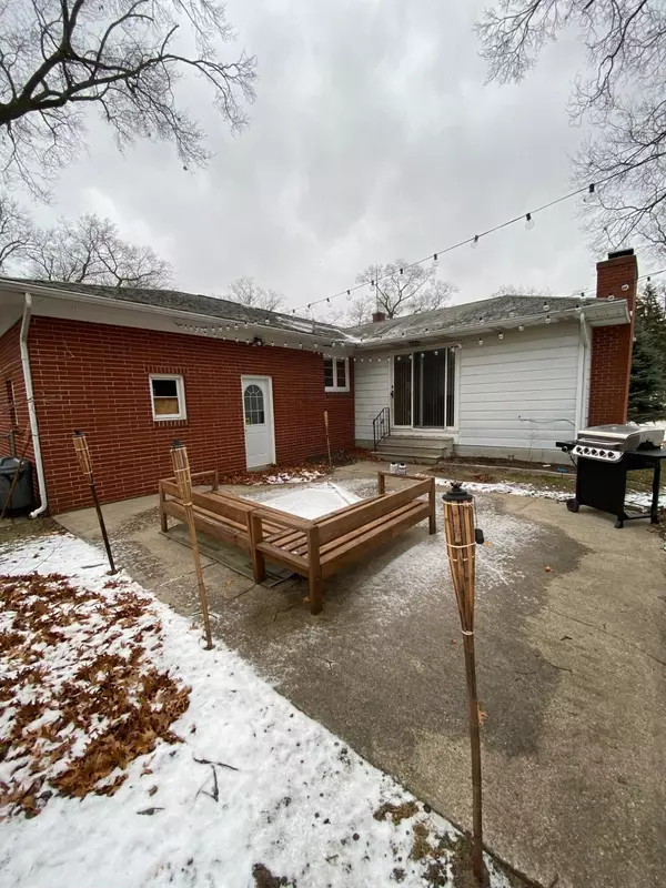 Muskegon, MI 49441,1651 Columbus Avenue