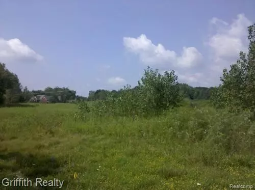 vac E MARR, Howell, MI 48855
