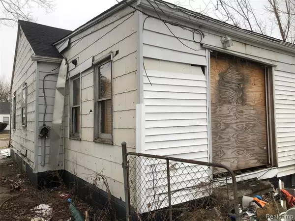 Detroit, MI 48205,16236 LIBERAL Street