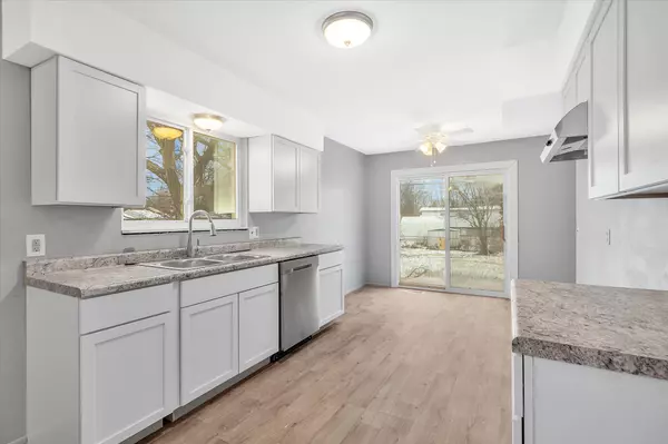 Lansing, MI 48911,3228 Reo Road