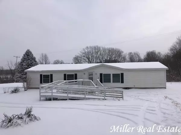 9521 Kingsbury Road, Delton, MI 49046