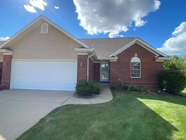5510 Hidden Valley Court, Fenton, MI 48430