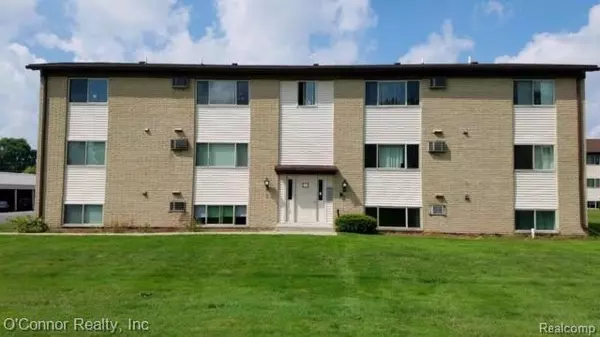 1875 Michigan B6, Marysville, MI 48040