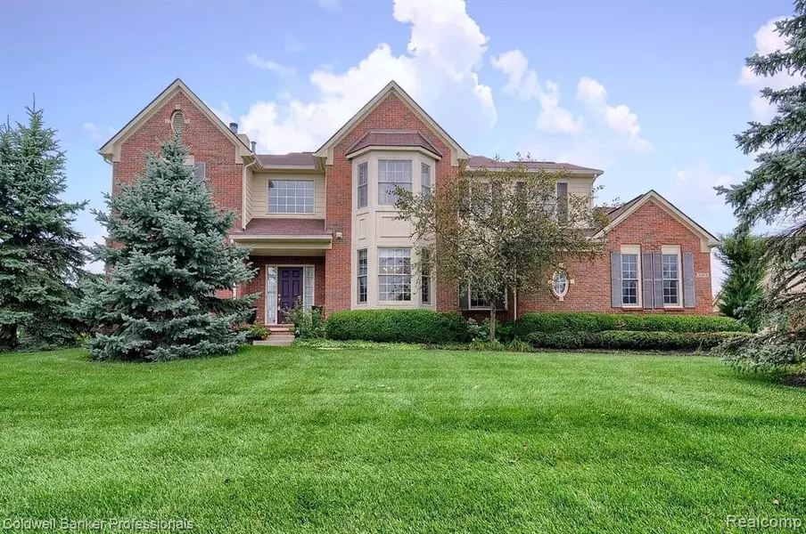 53874 SHINNECOCK DR Drive, South Lyon, MI 48178