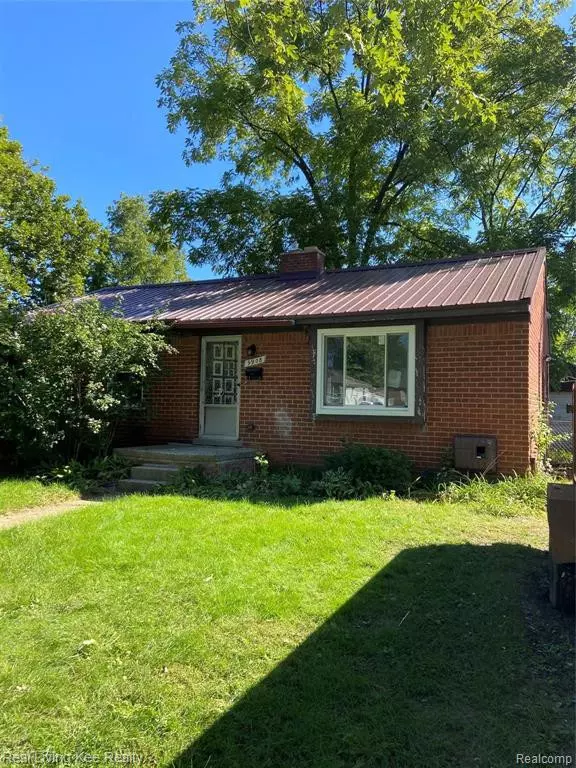 9908 BROOKFIELD Street, Livonia, MI 48150