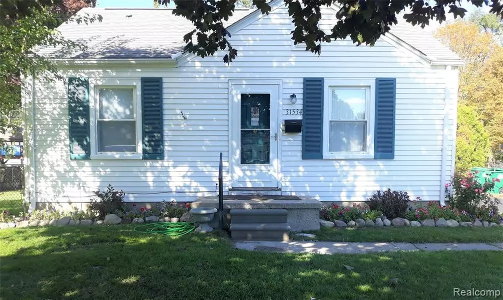 31534 BROWN Street, Garden City, MI