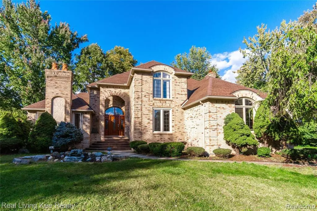 Shelby Twp, MI 48317,11271 MAPLERIDGE