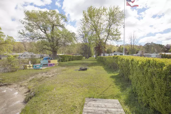Vandalia, MI 49095,65862 Lakeshore Drive
