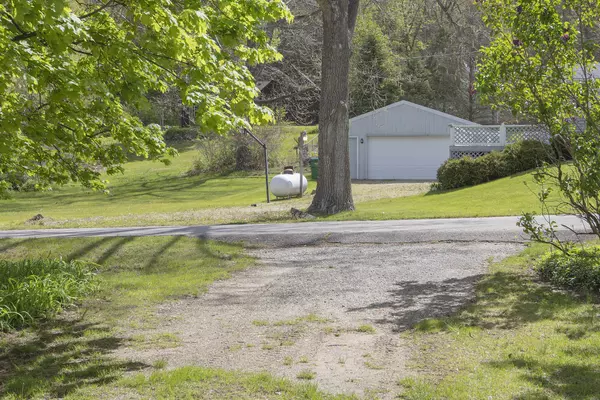 Vandalia, MI 49095,65862 Lakeshore Drive