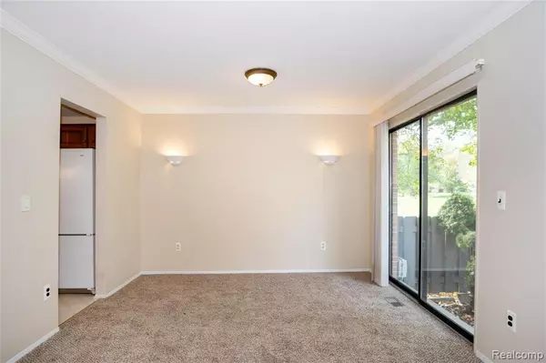 Plymouth, MI 48170,12411 Woodgate Dr